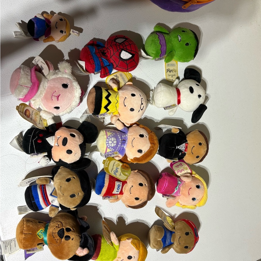 Hallmark Assorted Plush Toy Collection - Multicolor